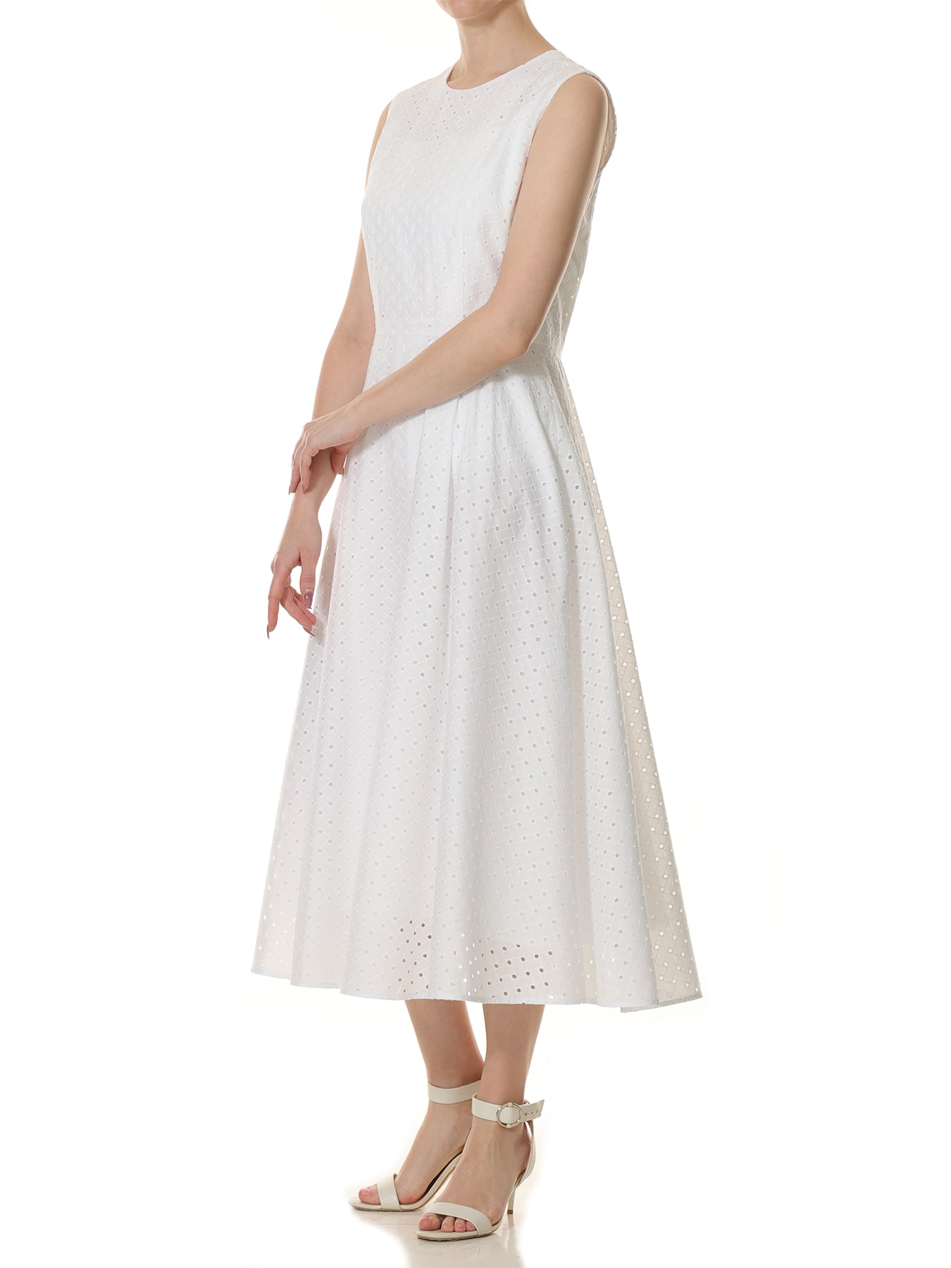 ローンレースノースリーブワンピース