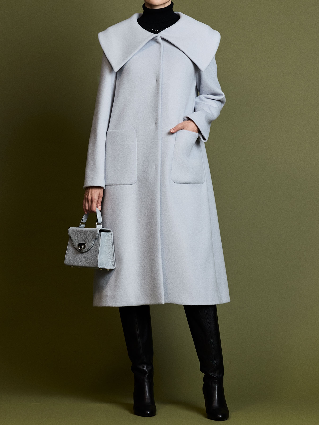 ビッグカラーロングコート