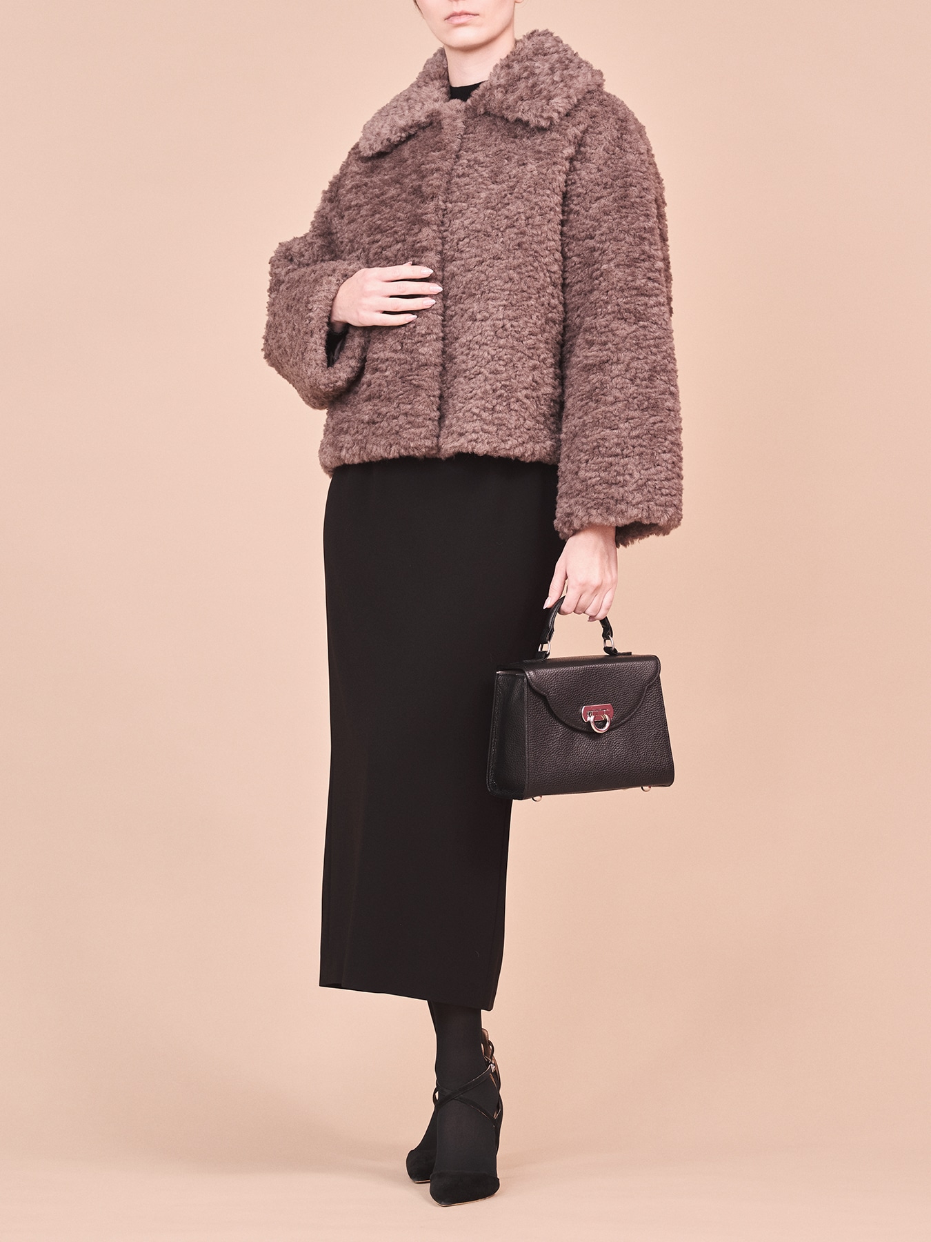 ボアショートコート