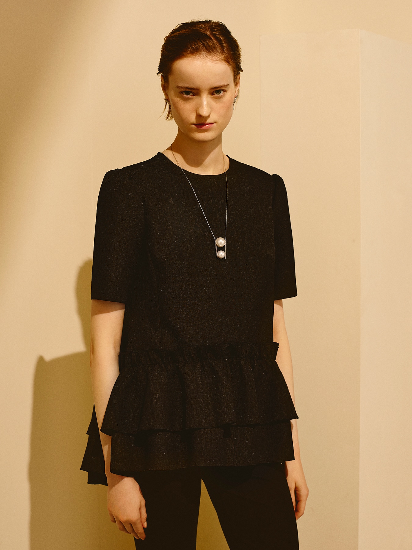 ジャガードティアードペプラムブラウス