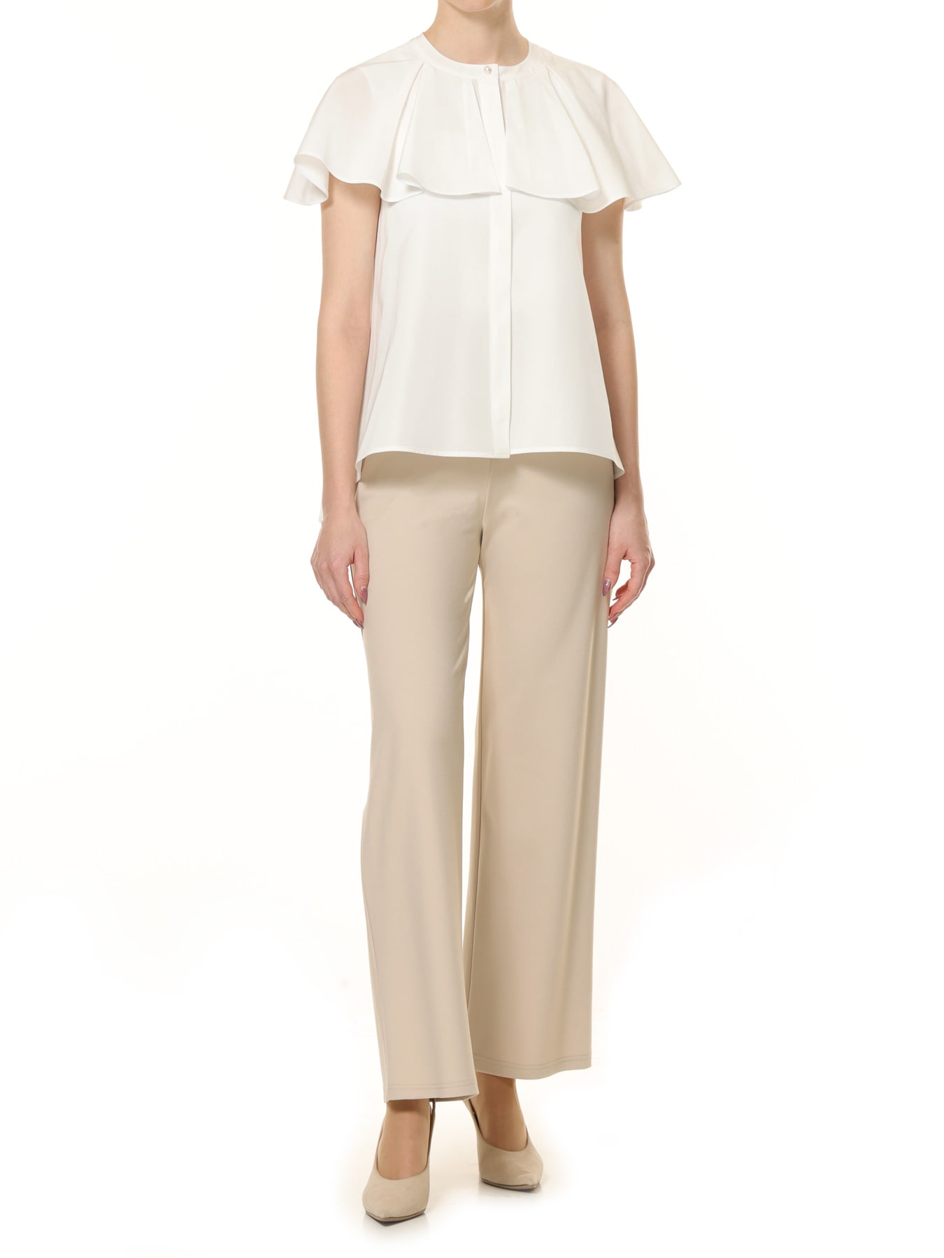 ケープカラーブラウス