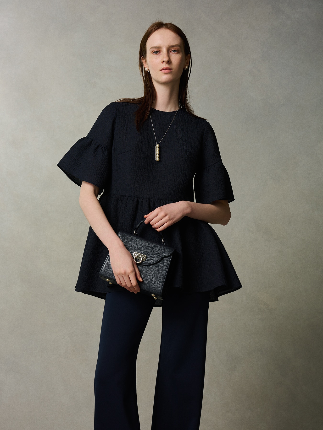 ストレッチポンチストレートレギンスパンツ