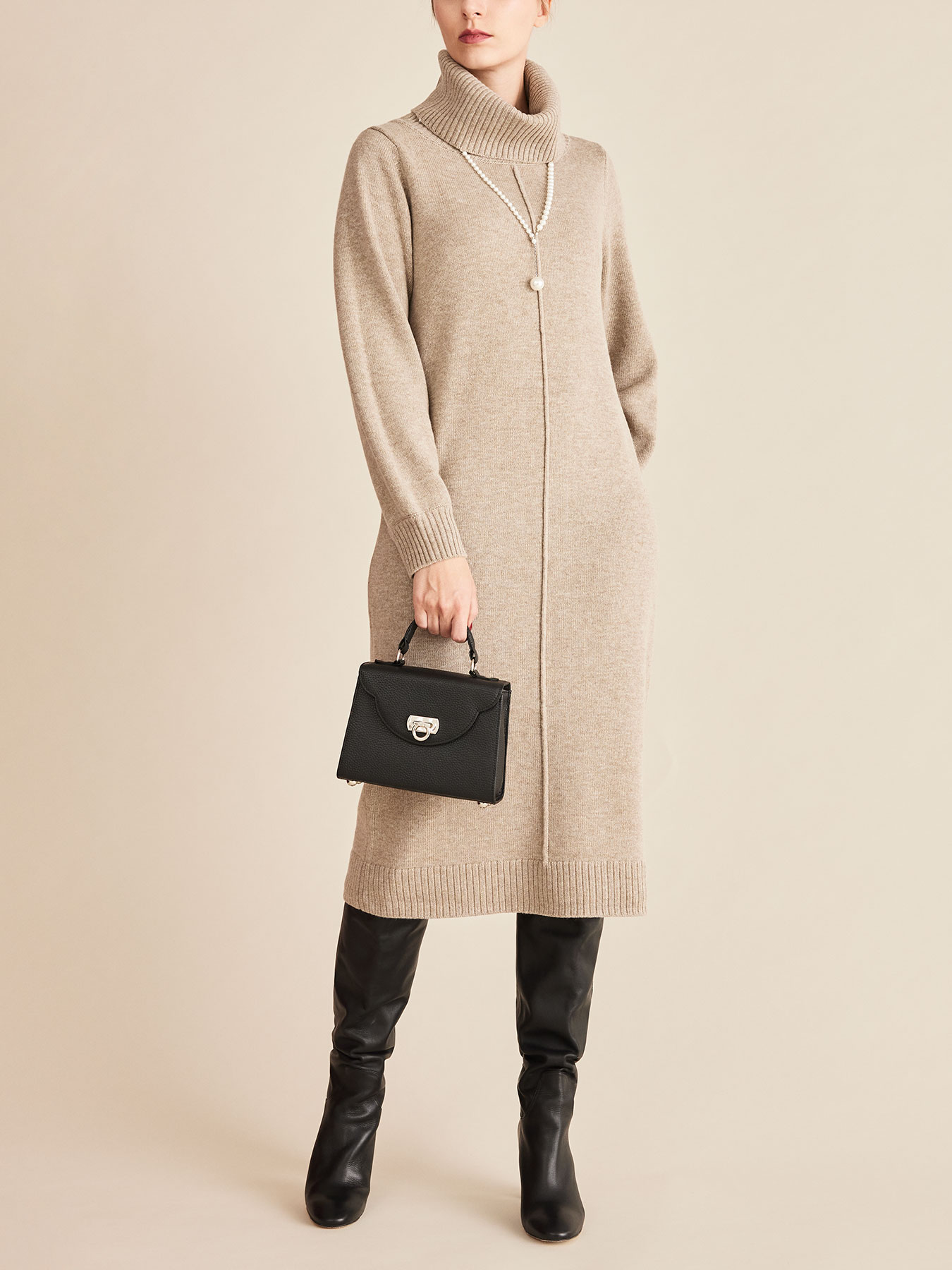 ウールカシミヤオフタートルニットワンピース