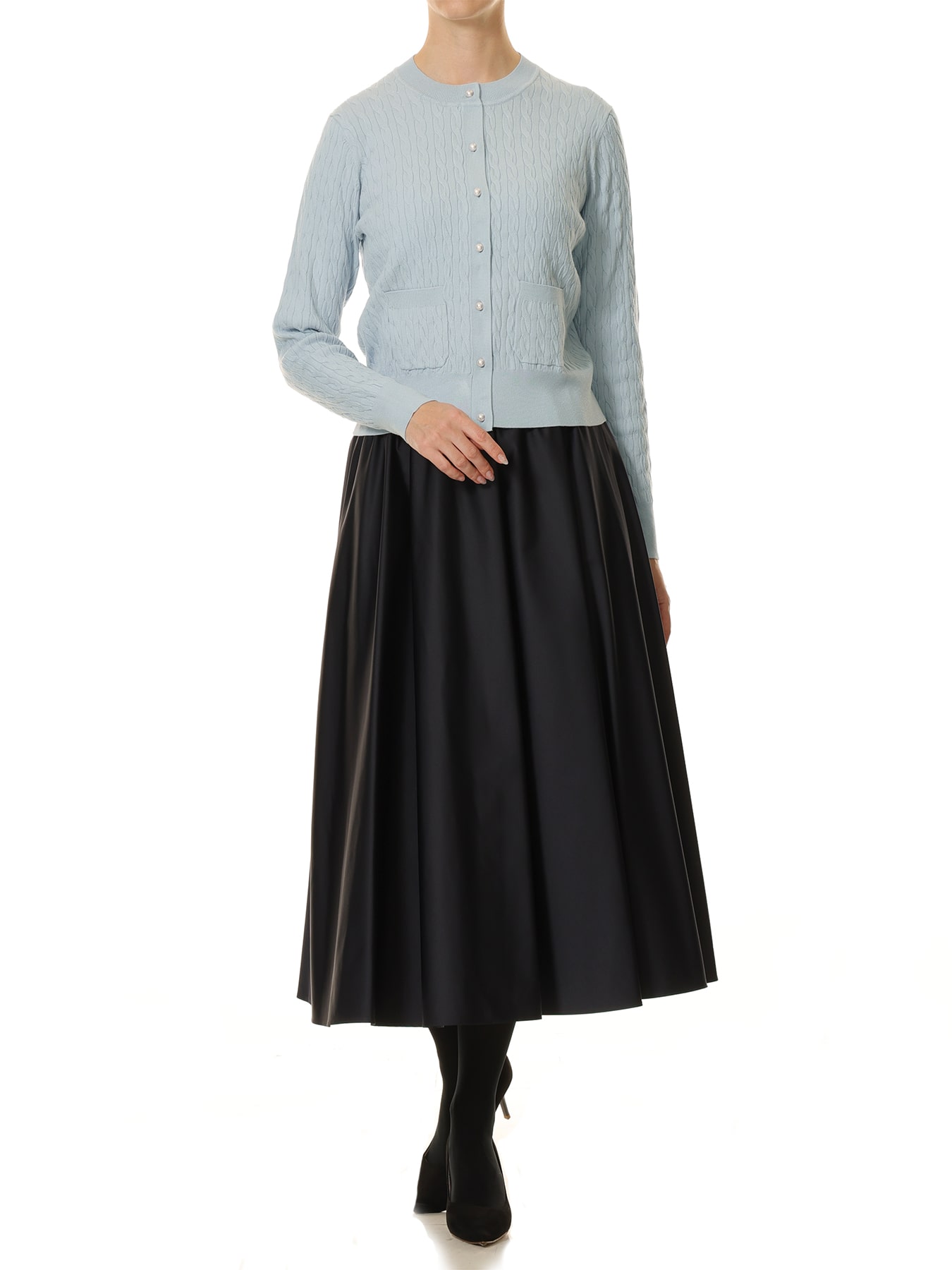 パールボタンケーブルニットカーディガン