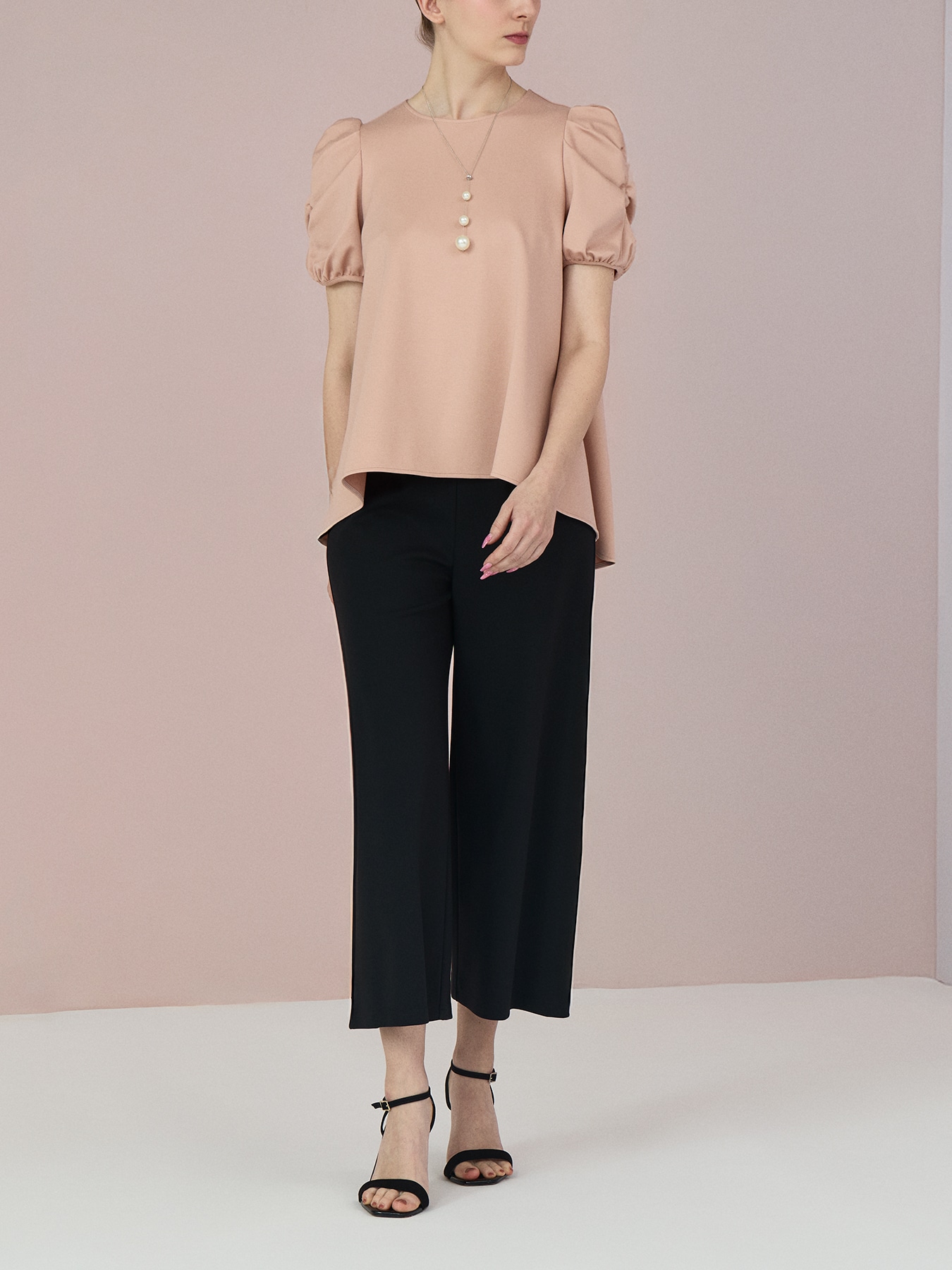 シャーリングパフスリーブフレアカットソー