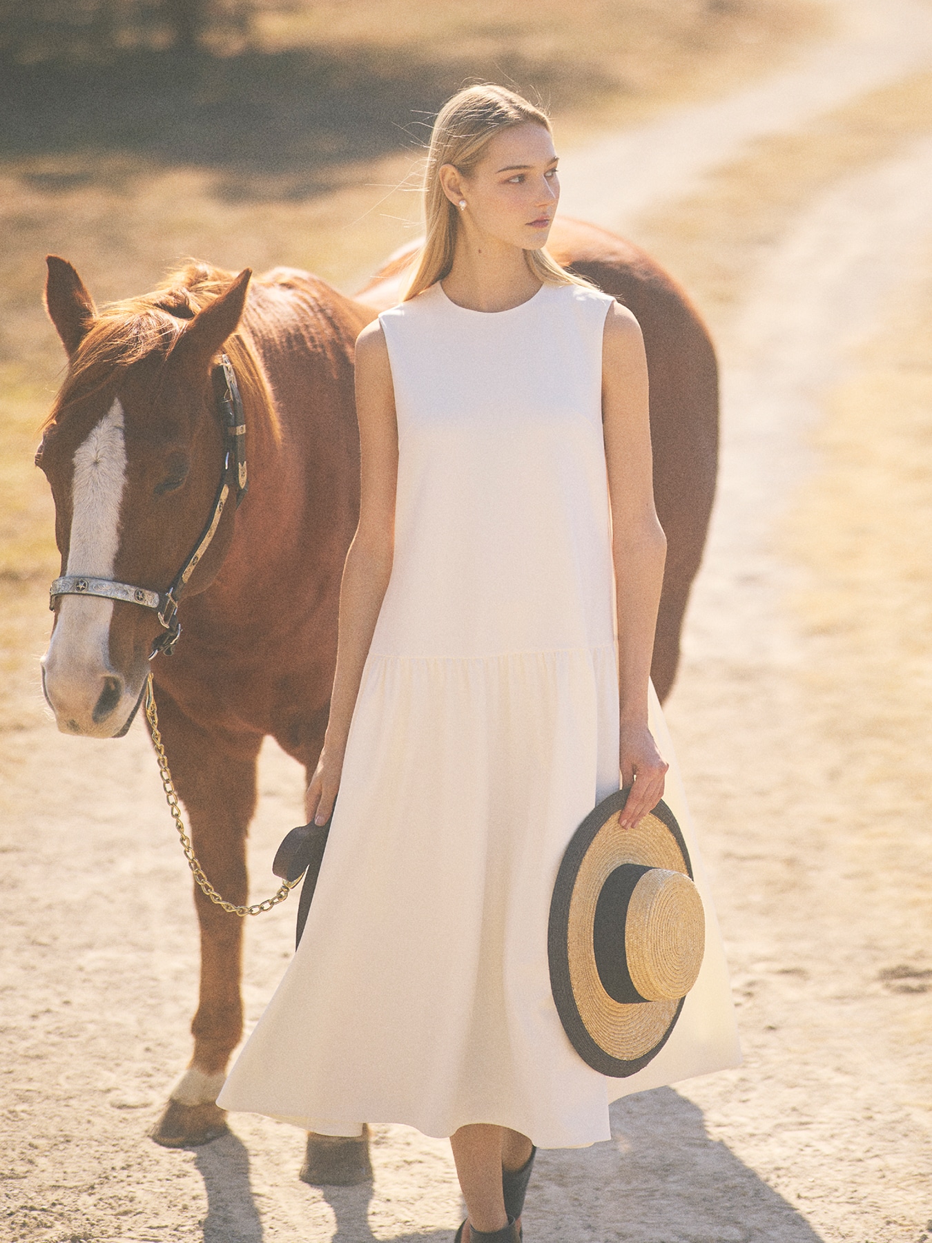 ギャザー切替ノースリーブワンピース