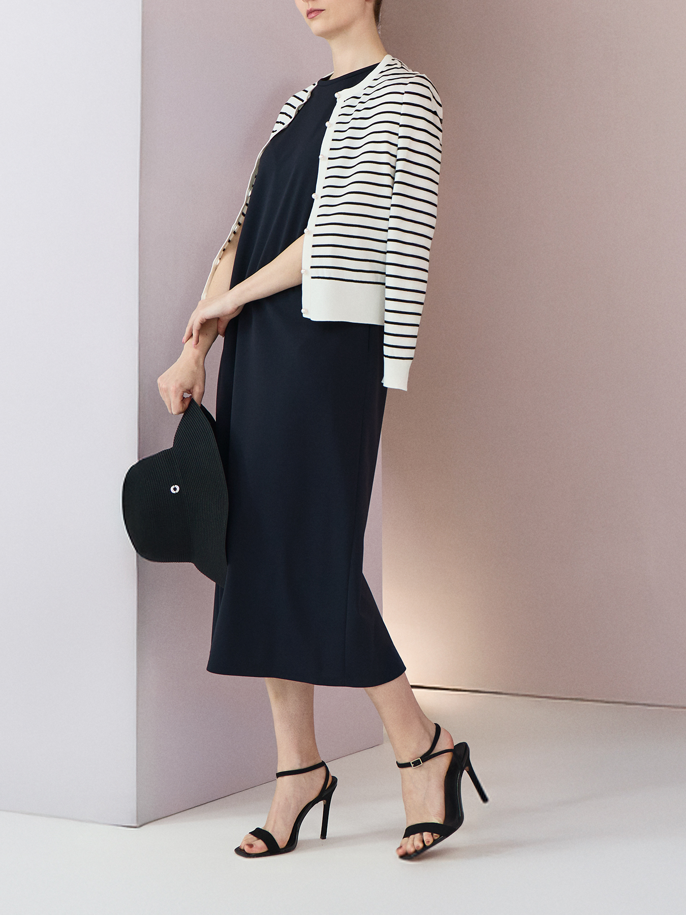 ノースリーブIラインワンピース