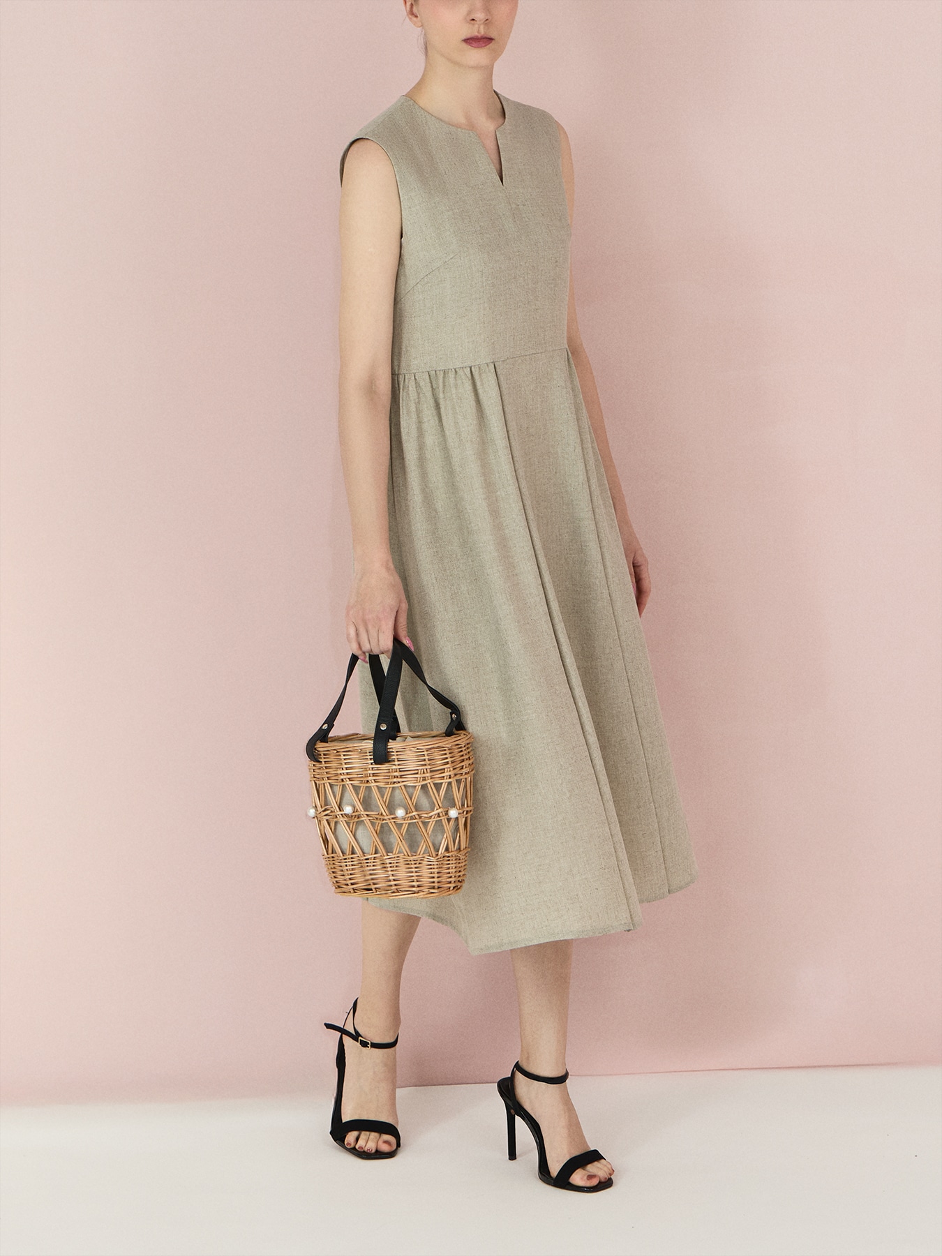 リネンライクキーネックワンピース