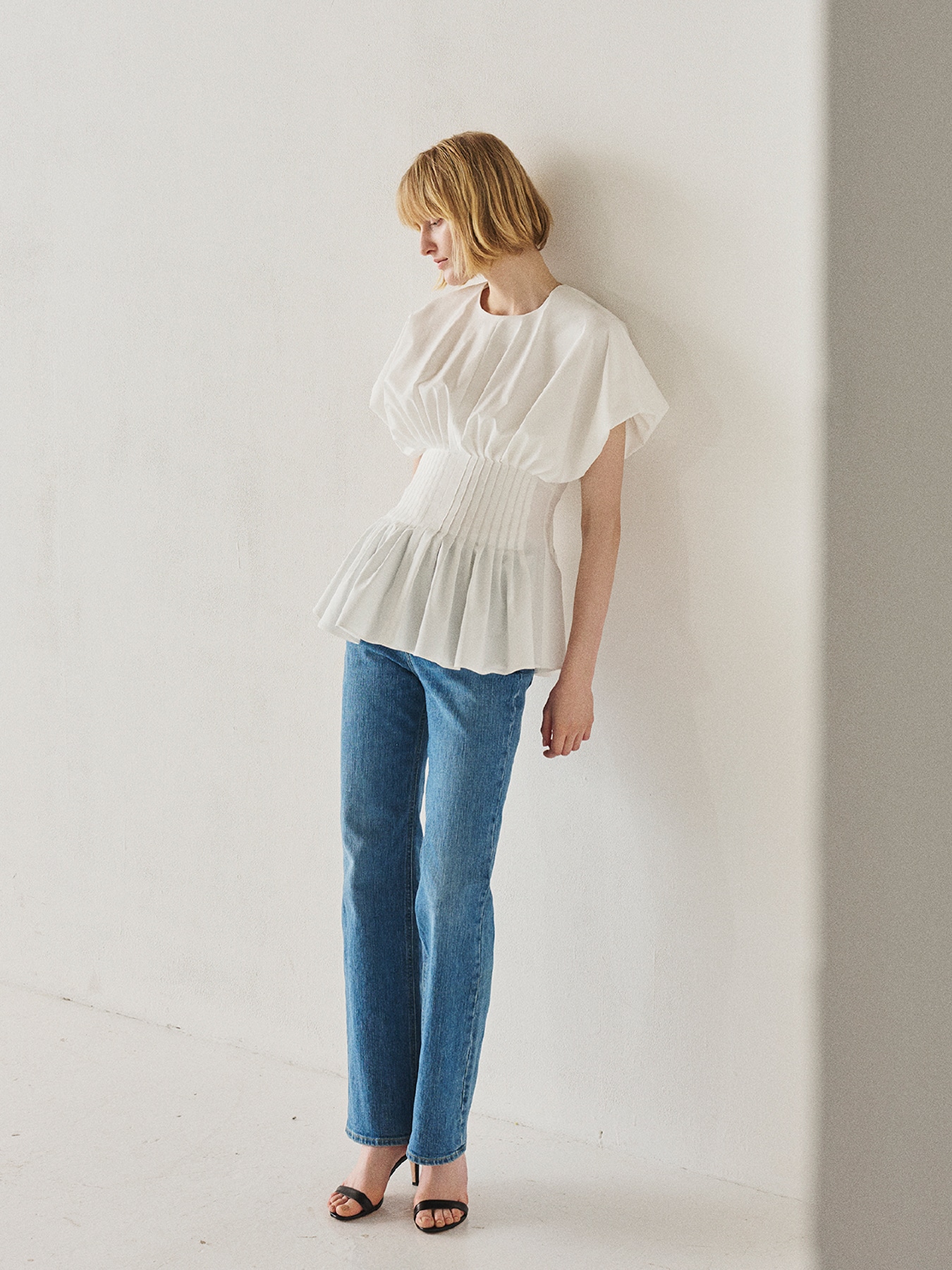 タイプライターウエストタックデザインブラウス