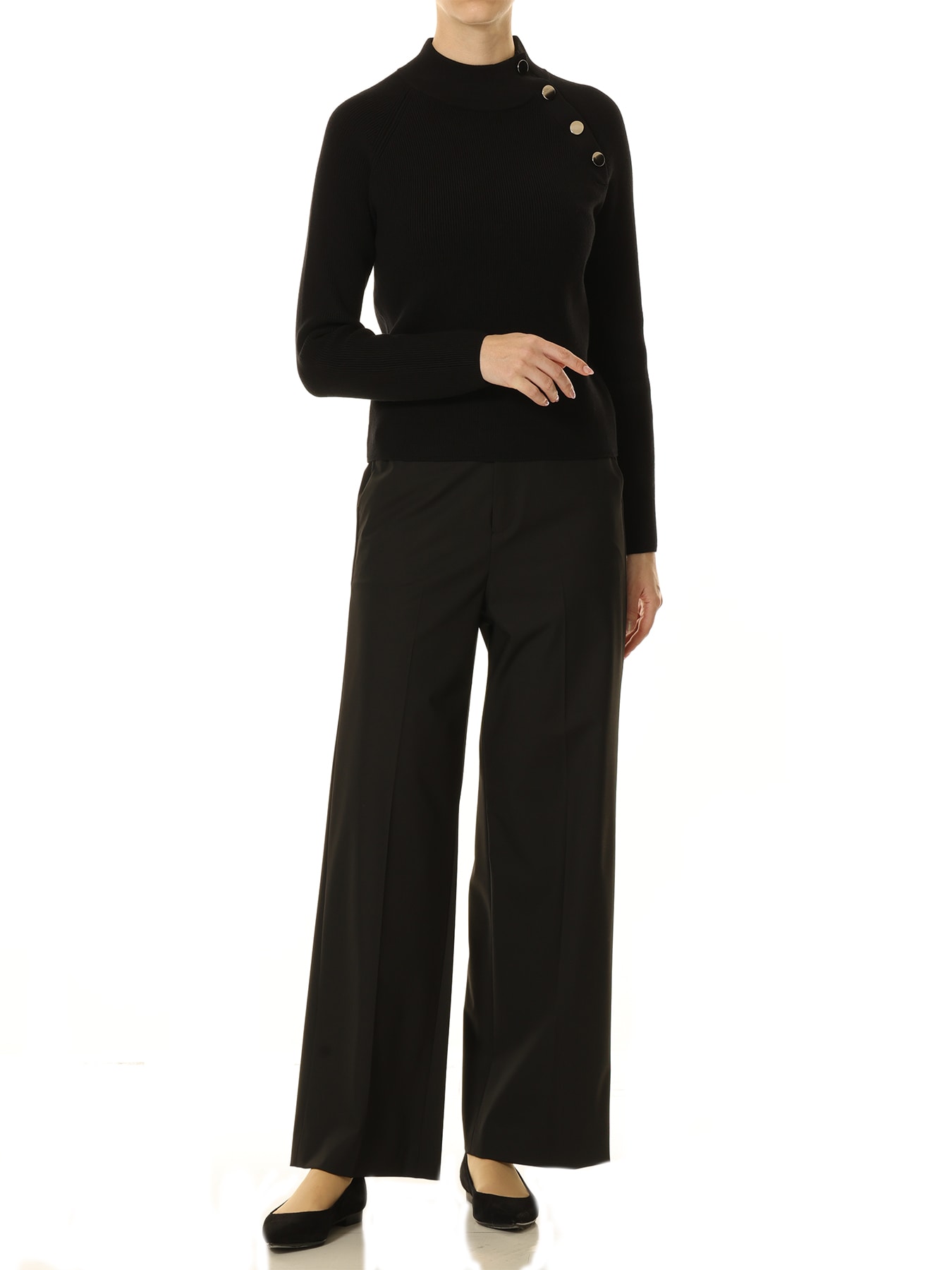 メタルボタンハイネックニットプルオーバー