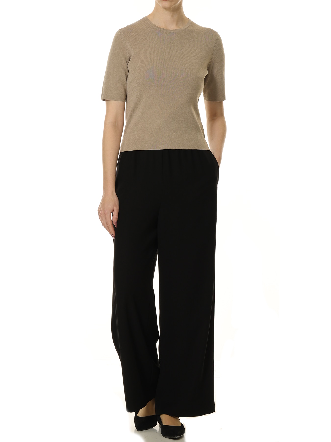 バックラウンドヘム半袖ニットプルオーバー